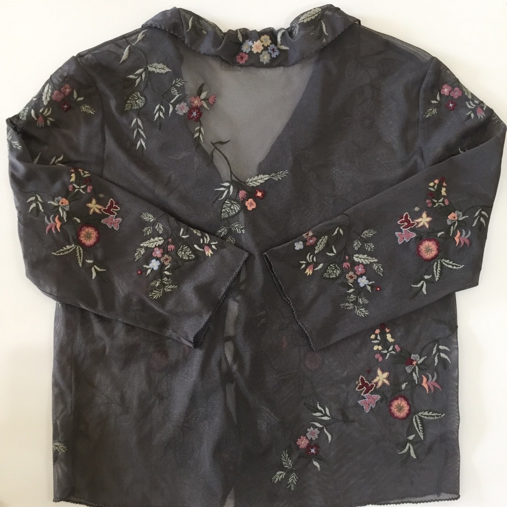 J.Jill Embroidered Floral Sheer Blouse Fluted Sleeve Top XS - Picture 9 of 15